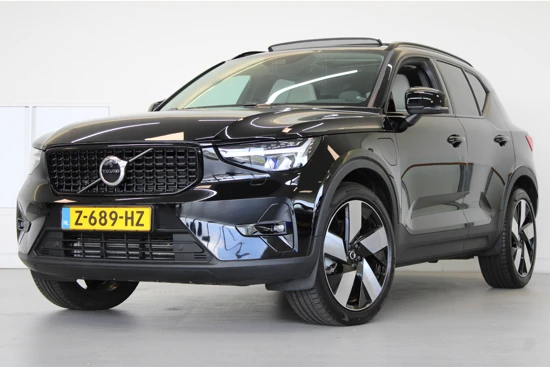 Volvo XC40 T4 211PK Recharge Ultimate Dark | Elektr Stoelen | Leder | Panoramadak | HK Audio | 20''