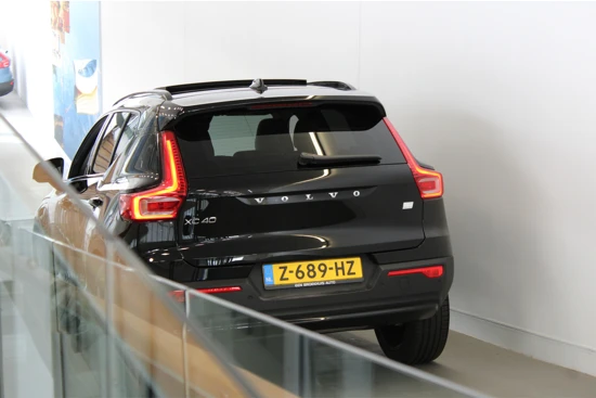 Volvo XC40 T4 211PK Recharge Ultimate Dark | Elektr Stoelen | Leder | Panoramadak | HK Audio | 20''