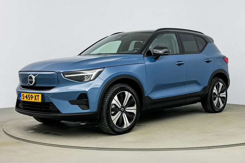 Volvo XC40 Recharge Core | Warmtepomp | Stoelverwarming | Getint Glas |