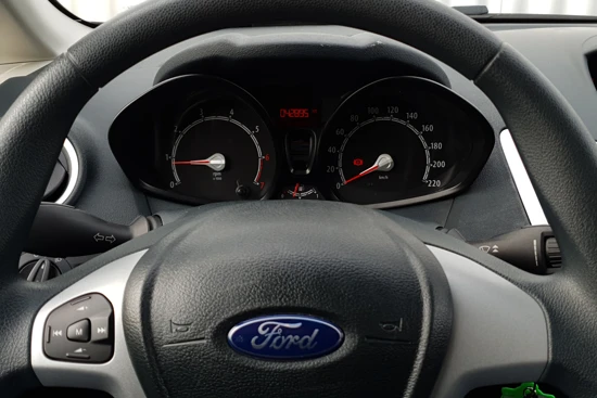 Ford Fiesta 1.25 Trend | Unieke Kilometerstand! | Airco | Radio/CD Speler |