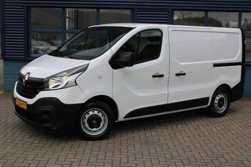 Renault Trafic 1.6 dCi | 2X SCHUIFDEUR | NAVI | MOOIE INRICHTING!