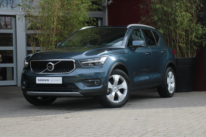 Volvo XC40 T2 Automaat Business Pro | Schuifdak | Adaptieve Cruise met Stuurhulp | 360º Camera | BLIS | Harman/Kardon audio | Apple CarPlay