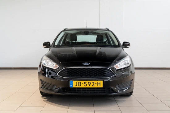 Ford Focus Wagon 1.0 Trend | Navigatie | Cruise Controle | Parkeersensoren | BlueTooth | Lichtmetalen velgen |