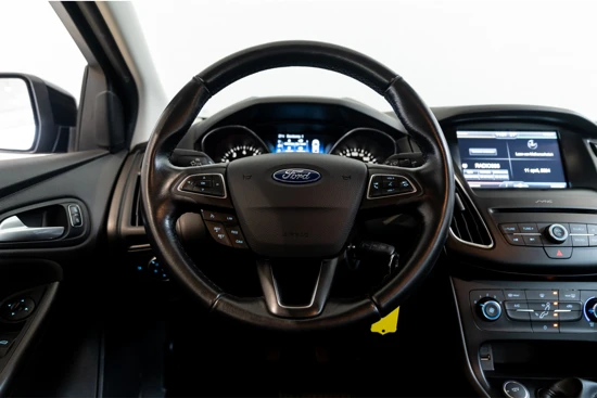Ford Focus Wagon 1.0 Trend | Navigatie | Cruise Controle | Parkeersensoren | BlueTooth | Lichtmetalen velgen |
