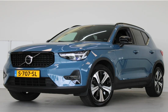 Volvo XC40 T4 211PK PHEV Plus Dark | Memory | Trekhaak | HK Audio | Pilot Assist | Elektr Stoelen | Camera