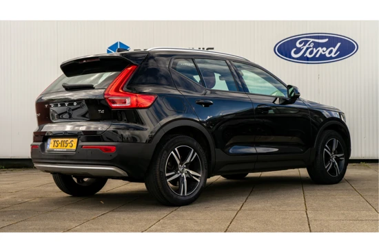 Volvo XC40 2.0 T4 Momentum