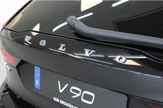 Volvo V90 T8 455PK Long Range Ultimate Dark | Full Option | Luchtvering | Bowers & Wilkins | 20 Inch