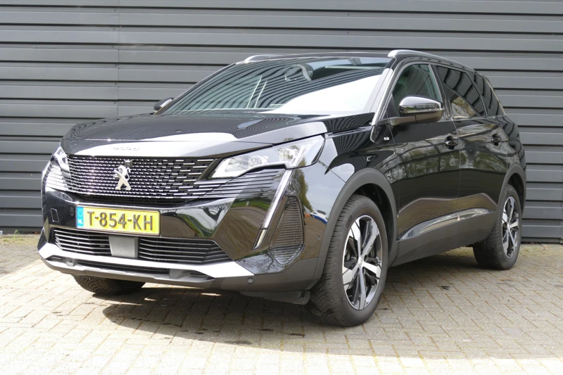 Peugeot 5008 1.2 PURETECH 130PK GT AUTOMAAT / NAVI / CLIMA / PDC / 18" LMV / CAMERA V+A / PANO.DAK / KEYLESS / FULL-LED / BLUETOOTH / ADAPT.