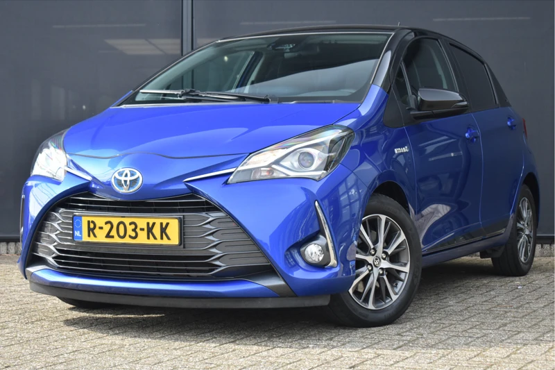 Toyota Yaris 1.5 Hybrid Y20 Dynamic Automaat | Achteruitrijcamera | Stoelverwarming | Climate Control | Lane-Assist | Cruise Control | !!