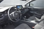 Toyota C-HR 1.2 Active | Navigatie | Adaptive Cruise | Trekhaak | Achteruitrijcamera | Climate Control |