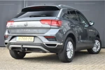 Volkswagen T-Roc 1.5 TSI Style Business 150pk | Navigatie | Trekhaak | AllSeason | Elektr. Achterklep | Adaptive Cruise | Climate Control | Deale