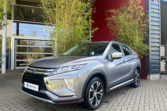 Mitsubishi Eclipse Cross 1.5 DI-T Intense S Leer | Trekhaak | Clima | LED | Head-up