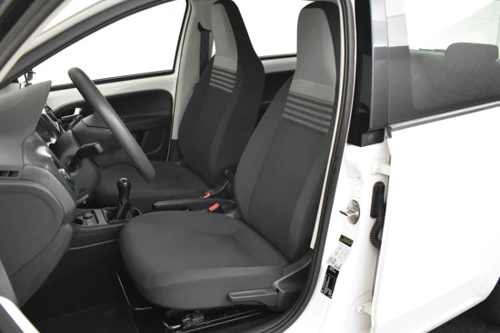 Volkswagen up! 1.0 60PK BMT move up! | Airco | Bluetooth | Buitenspiegels elektrisch verstel en verwarmbaar | DAB | LED dagrijverlichting