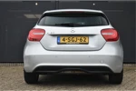 Mercedes-Benz A-Klasse 180 Edition Navigatie | Parkeersensoren | Bluetooth | Nette Staat | Zomer + Winterbanden aanwezig! |