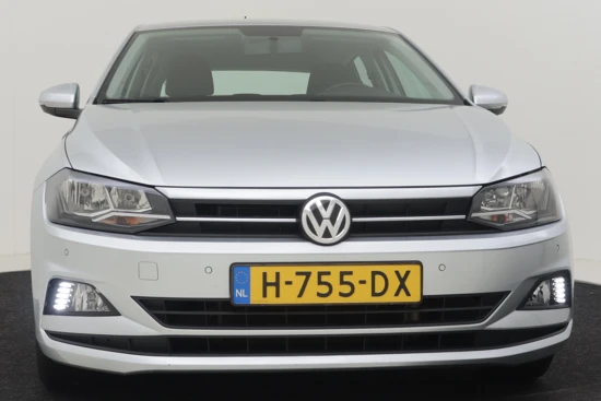 Volkswagen Polo 1.0 TSI 95PK Comfortline | Navigatiesysteem Full Map | Parkeersensoren V+A | App-Connect | Adaptieve cruise control | DAB | LED