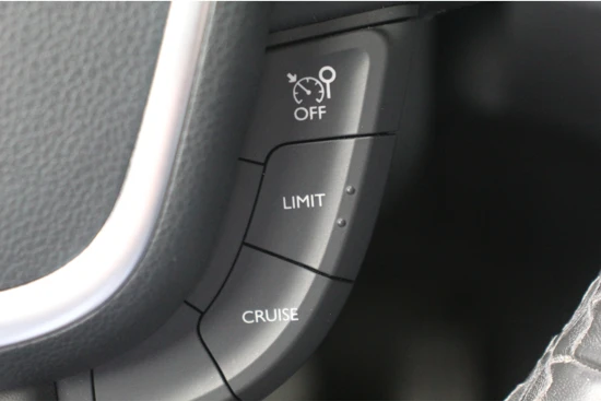 Peugeot 508 SW 1.6 165PK SW | Automaat | Navigatie | Trekhaak | PDC met blind spot detectie | Full Led |