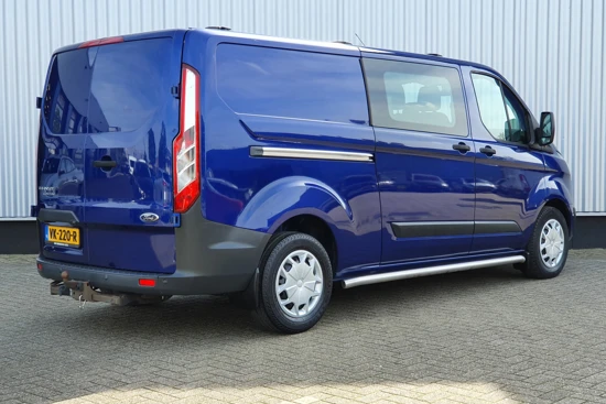 Ford Transit Custom 330 2.2 TDCI L2H1 Trend Dubbele Cabine | Navigatie | Sidebars | Trekhaak | Parkeersensoren | Achteruitrijcamera |