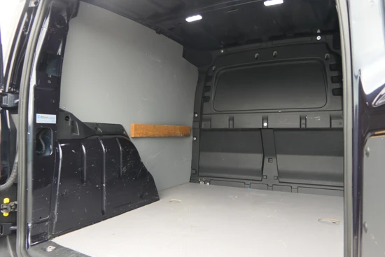 Volkswagen Caddy Cargo 2.0 TDI Trend | Betimmering | Laadruimtepakket | Cruise control |