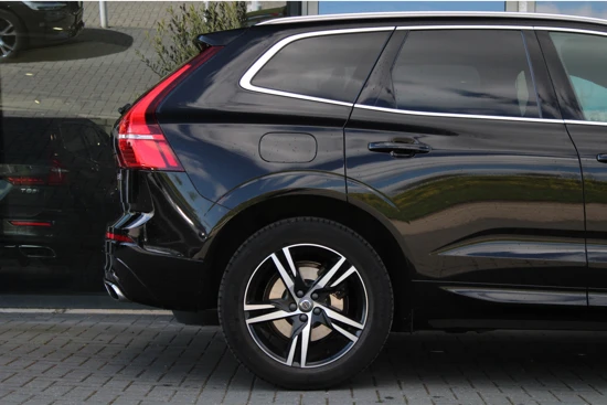 Volvo XC60 T5 R-Design | Adaptive Cruise | Panoramadak | Standkachel | Camera | Keyless | Stoel/stuurverwarming | Trekhaak