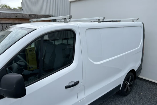 Opel Vivaro 1.6 CDTI 88kW L1H1 EDITION | TREKHAAK | NAVI | AIRCO | Parkeersensoren achter | Schildersbus |