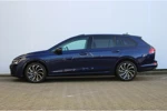 Volkswagen Golf Variant 1.0 TSI 110PK Life Business | 17'' LMV | Camera | ACC | Velours Bekleding | App-Connect | Stoelverwarming