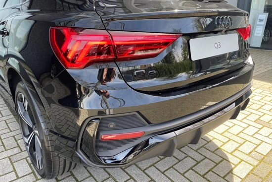 Audi Q3 Sportback 45 TFSI e 245 S tronic S edition