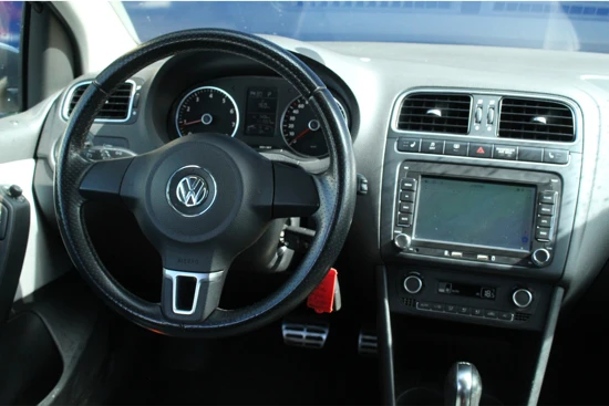 Volkswagen Polo 1.2 TSI DSG Cross-Polo Highline | Cruise & climate | LMV | PDC | Stoelverw