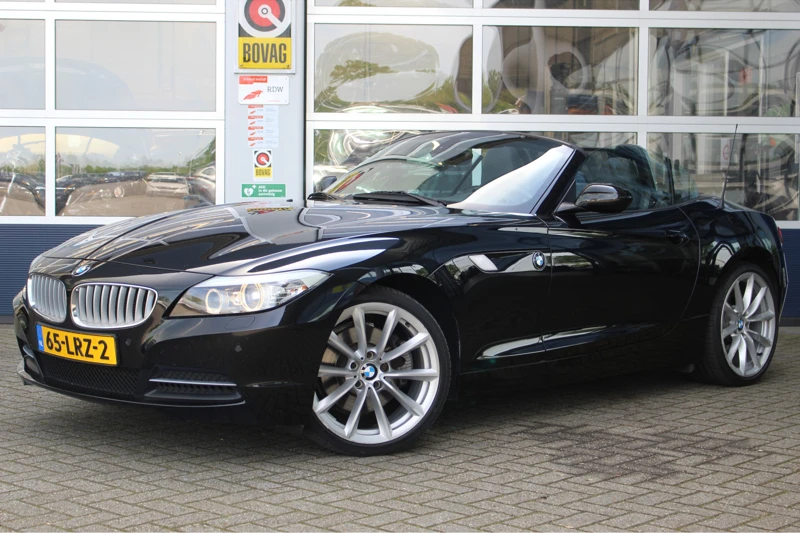 BMW Z4 Roadster sDrive30i Executive 6-CIL. | 258PK | Leder | 19"LMV | Stoelverw. | Xenon | PDC