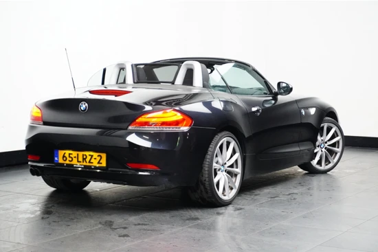 BMW Z4 Roadster sDrive30i Executive 6-CIL. | 258PK | Leder | 19"LMV | Stoelverw. | Xenon | PDC