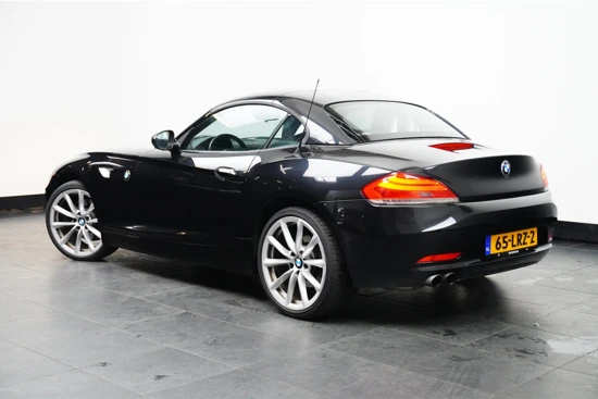 BMW Z4 Roadster sDrive30i Executive | 258PK | Leder | 19"LMV | Stoelverw. | Xenon | PDC