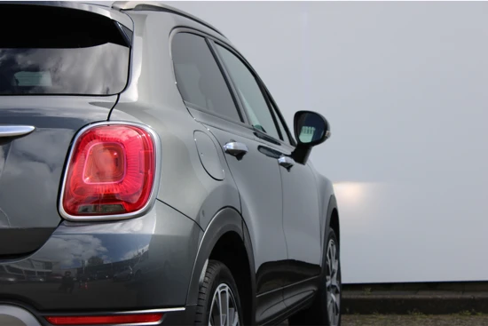 Fiat 500X 1.4 Turbo 140PK Automaat MultiAir Lounge | Camera | Cruise Control | Navigatie | 18'''LMV | Half Lederen Bekleding | PDC a