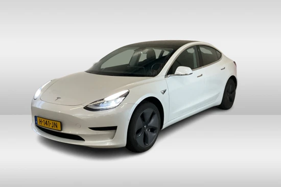 Tesla Model 3 Standard RWD Plus 60 kWh | Panoramadak | Camera | Autopilot | Clima | Cruise | Carplay | Lichtmetaal |