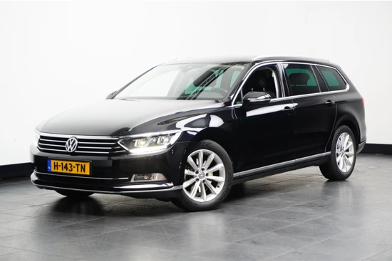 Volkswagen Passat Variant 1.5 TSI DSG Highline | Adaptive | Virtual Cockpit | Alcantara | Trekhaak | Navi