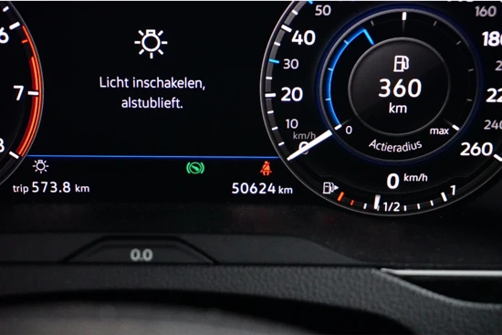 Volkswagen Passat Variant 1.5 TSI DSG Highline | Adaptive | Virtual Cockpit | Alcantara | Trekhaak | Navi