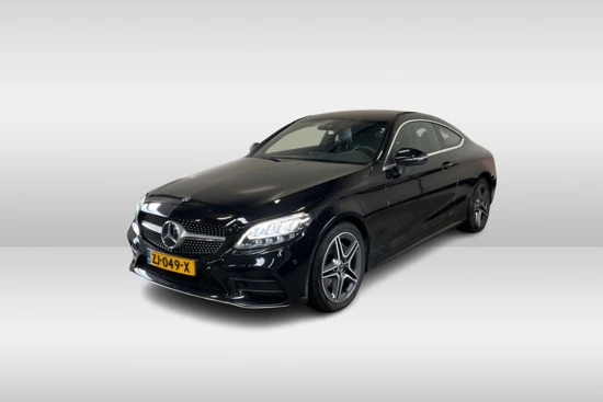 Mercedes-Benz C-Klasse Coupé 200 Advantage Pack | AMG | Camera | Leder/Stof | Clima | 18'' Lichtmetaal | Navigatie |