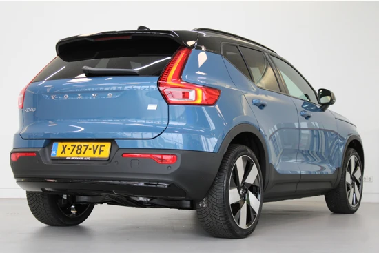 Volvo XC40 Extended Range 252PK Ultimate 82kWh | Panoramadak | Nubuck | Memory | 20 Inch | HK Audio