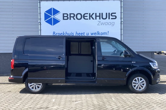 Volkswagen Transporter 140 pk | Dubbele Schuifdeur | Highline | Deep Black