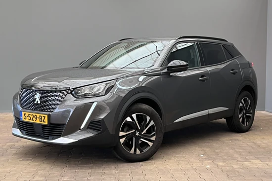 Peugeot 2008 Allure Pack 1.2 130PK | Automaat | Camera | Navigatie | Carplay | 17'' Lichtmetaal | Clima | Cruise | getint glas |