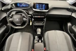 Peugeot 208 1.2 100PK Allure Pack | Camera | Carplay | Stoelverwarming | 16'' Lichtmetaal | Getint glas |