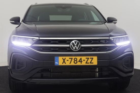 Volkswagen T-Roc 1.5 TSI R-Line 150pk DSG/AUT | Adaptief cruise control | Trekhaak 1500kg | Navigatie | Park assist | Camera achter | Parkeersens