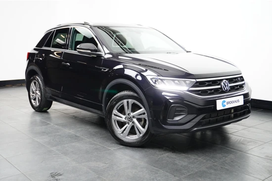 Volkswagen T-Roc 1.5 TSI R-Line 150pk DSG/AUT | Adaptief cruise control | Navigatie | Park assist | Camera achter | Parkeersensoren v+a | App con