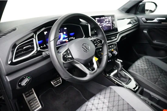 Volkswagen T-Roc 1.5 TSI R-Line 150pk DSG/AUT | Adaptief cruise control | Navigatie | Park assist | Camera achter | Parkeersensoren v+a | App con