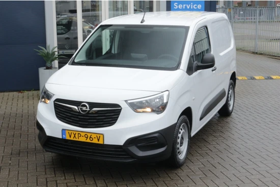 Opel Combo *1.5D L1H1 Standaard | Navigatie | Parkeersensoren Achter | Schuifdeur Rechts | Tussenschot Volledig |
