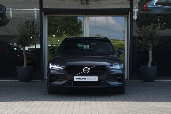 Volvo V60 B4 198pk Plus Dark | Leder | Harman/Kardon | Lighting-pack | Panodak |Elek. Stoelen | 360° Camera | Elek. Achterklep