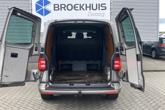 Volkswagen Transporter 4 Motion | Led | Adaptive Cruise | Dubbele Cabine | Schuifdak