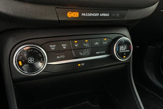 Ford Fiesta 1.0 100pk ST-Line | 100% DEALER ONDERHOUDEN! | VOORRUITVERWARMING | DESIGN PACK | SPOILER | 18 INCH | DAB RADIO