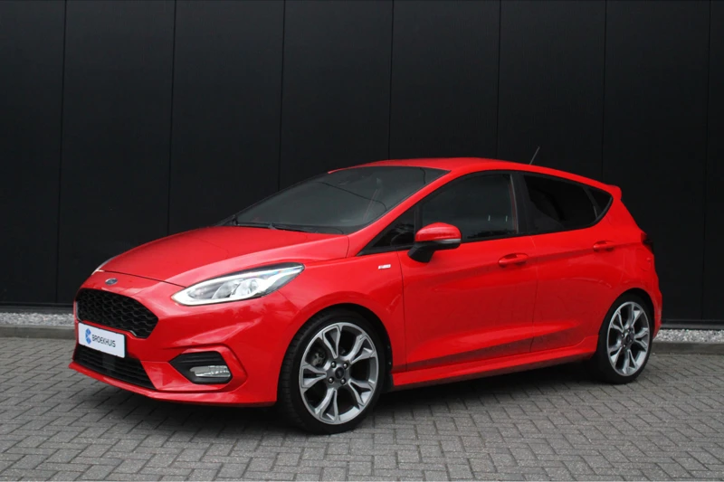 Ford Fiesta 1.0 100pk ST-Line | 100% DEALER ONDERHOUDEN! | VOORRUITVERWARMING | DESIGN PACK | SPOILER | 18 INCH | DAB RADIO