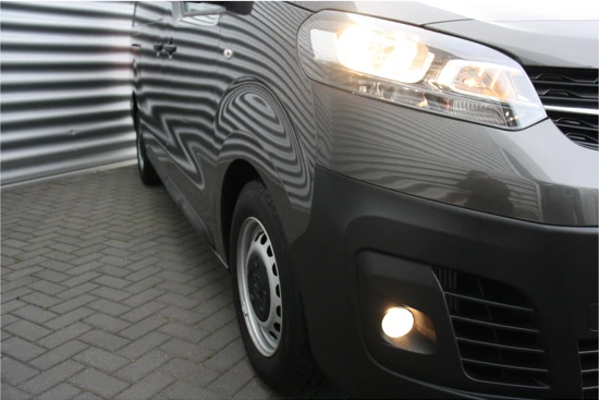 Opel Vivaro 2.0 CDTI 145PK L3H1 DC INNOVATION / NAVI / AIRCO / LED / PDC / CAMERA / TREKHAAK / BETIMMERING / BLUETOOTH / CRUISECONTROL / DIR