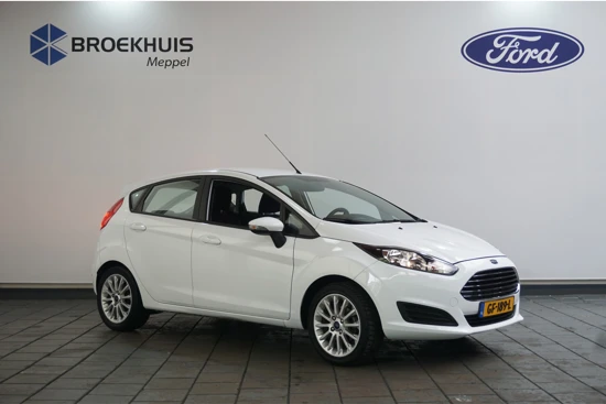 Ford Fiesta 1.0 Style | Voorruitverwarming | Cruise Control | Lichtmetalen Velgen | Navigatie |