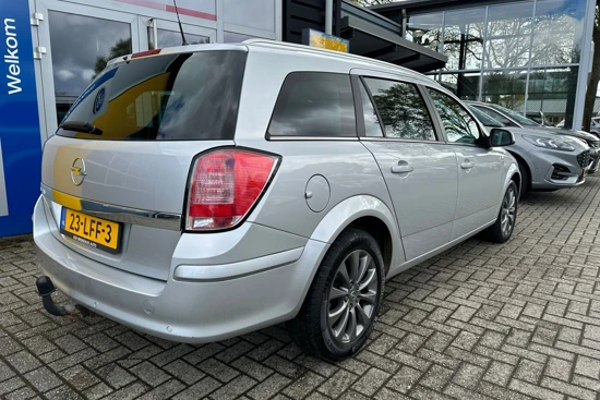 Opel Astra Wagon 1.6 115 PK COSMO | VOLLEDIG DEALERONDERHOUDEN| TREKHAAK| NAVIGATIE| CRUISE CONTROL| PARKEERSENSOREN| AIRCO|